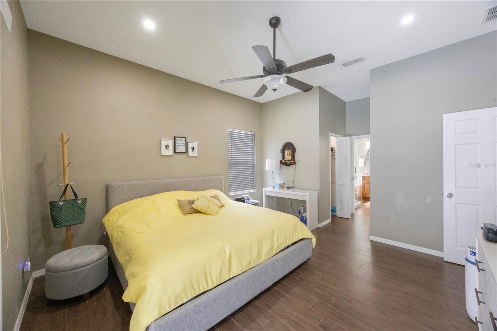 18520 AMBLY LN, TAMPA, FL, 33647