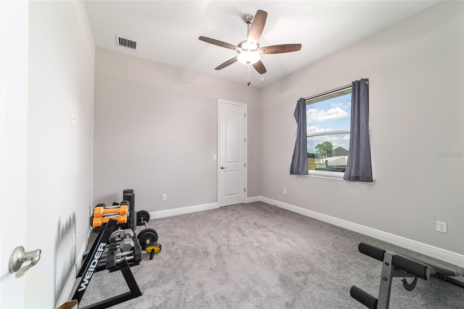 5489 NANTAHALA LN, LADY LAKE, FL, 32159