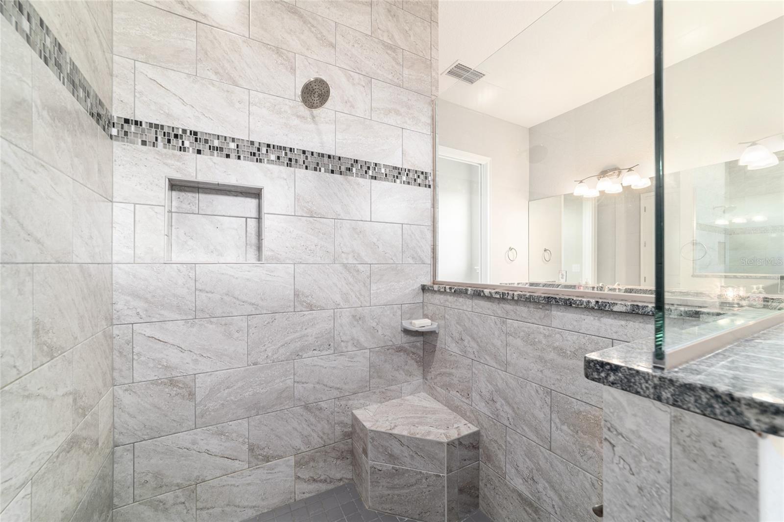 5489 NANTAHALA LN, LADY LAKE, FL, 32159