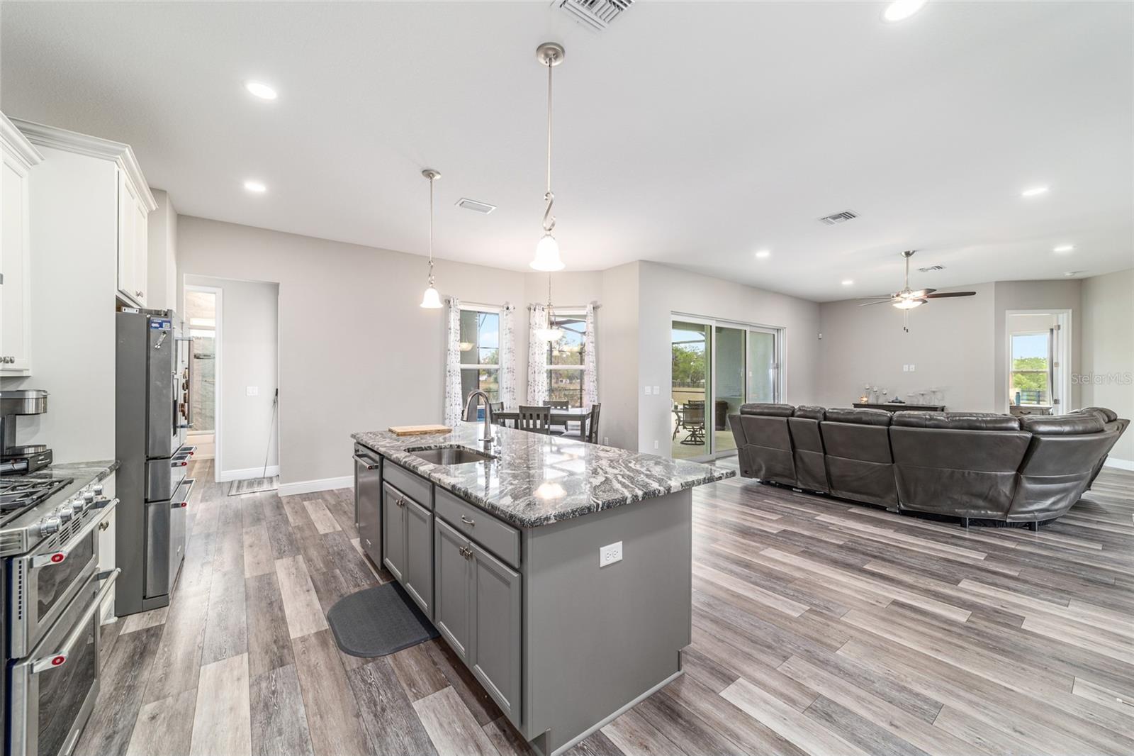 5489 NANTAHALA LN, LADY LAKE, FL, 32159