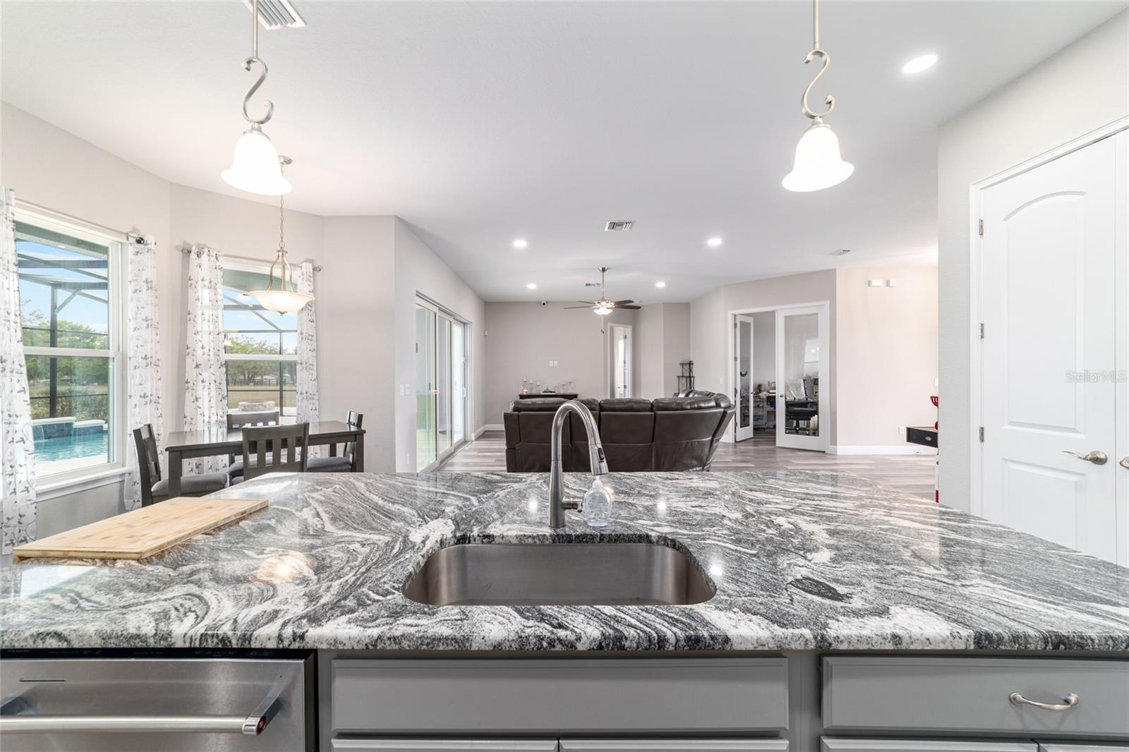 5489 NANTAHALA LN, LADY LAKE, FL, 32159