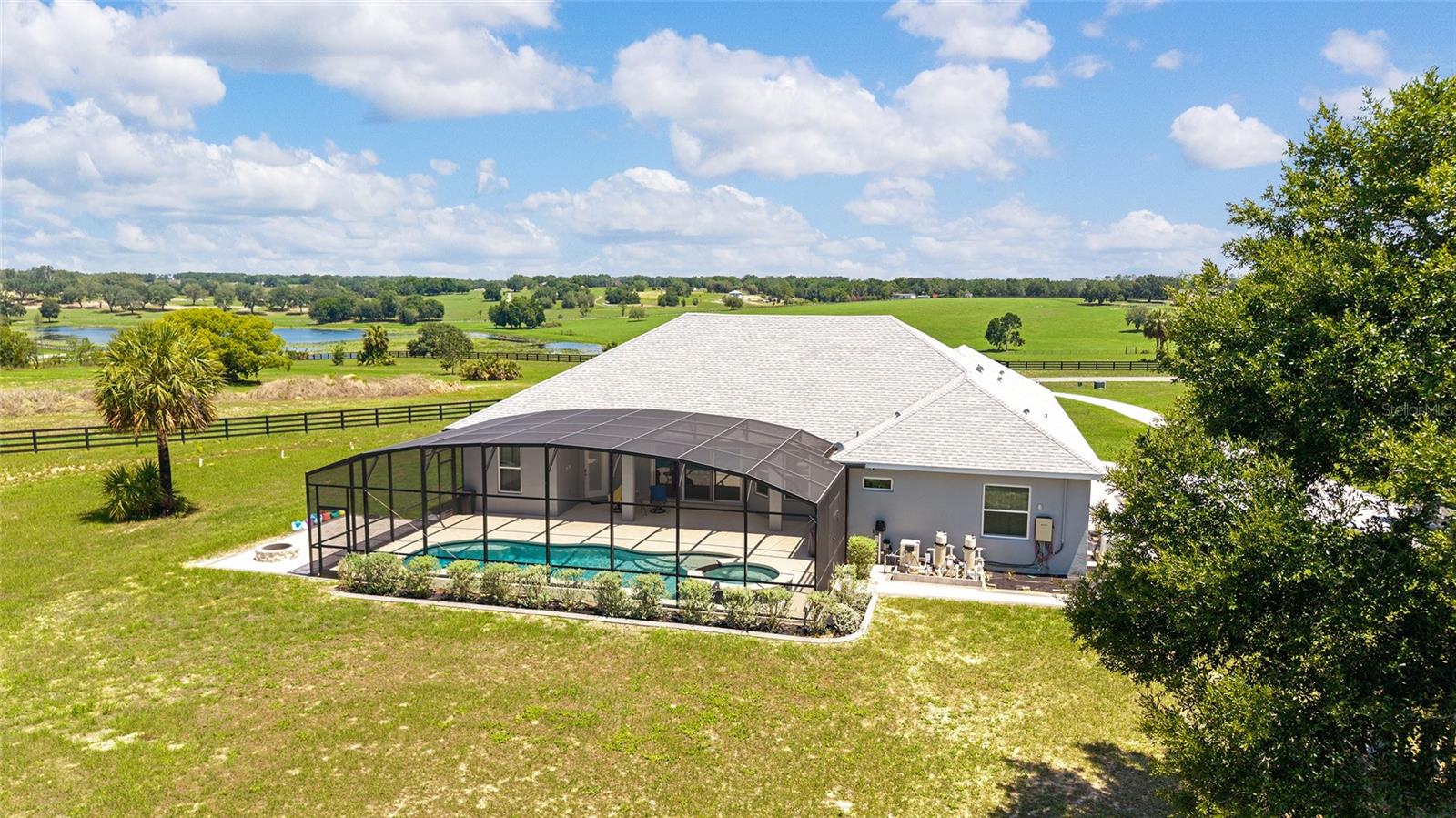 5489 NANTAHALA LN, LADY LAKE, FL, 32159