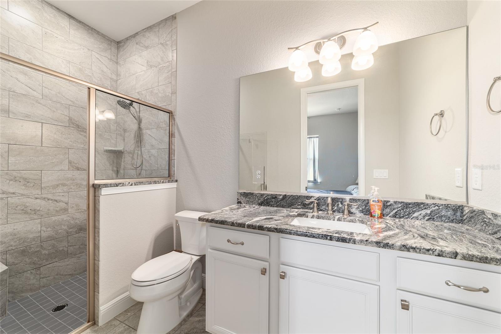 5489 NANTAHALA LN, LADY LAKE, FL, 32159