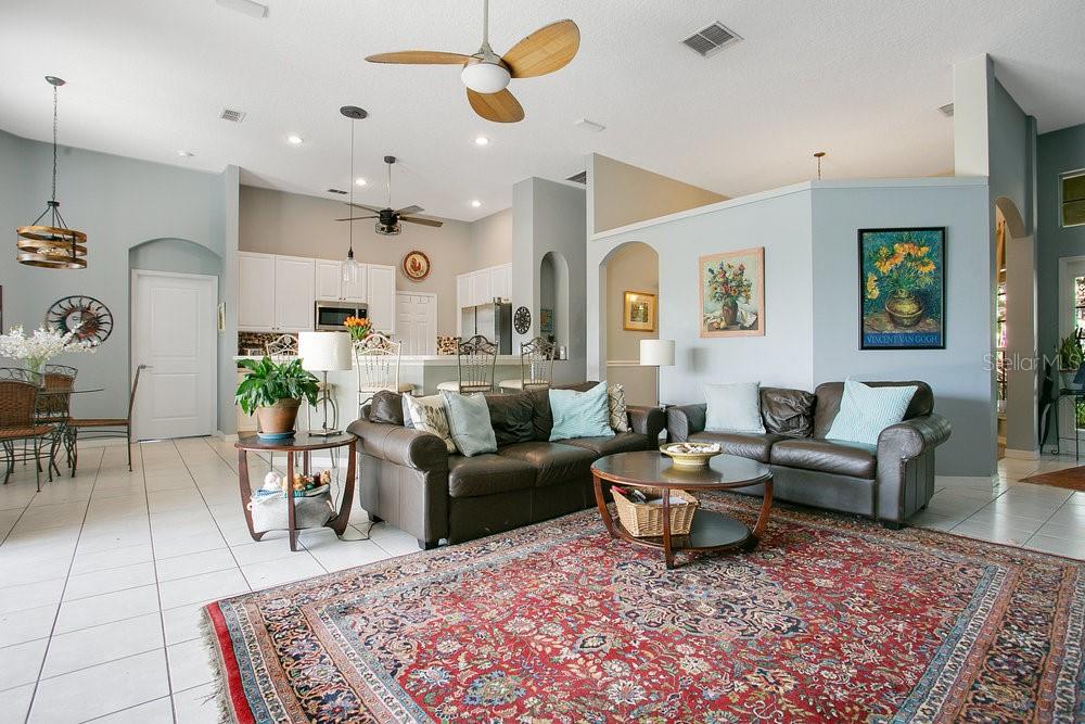 4219 LILLIAN HALL LN, ORLANDO, FL, 32812