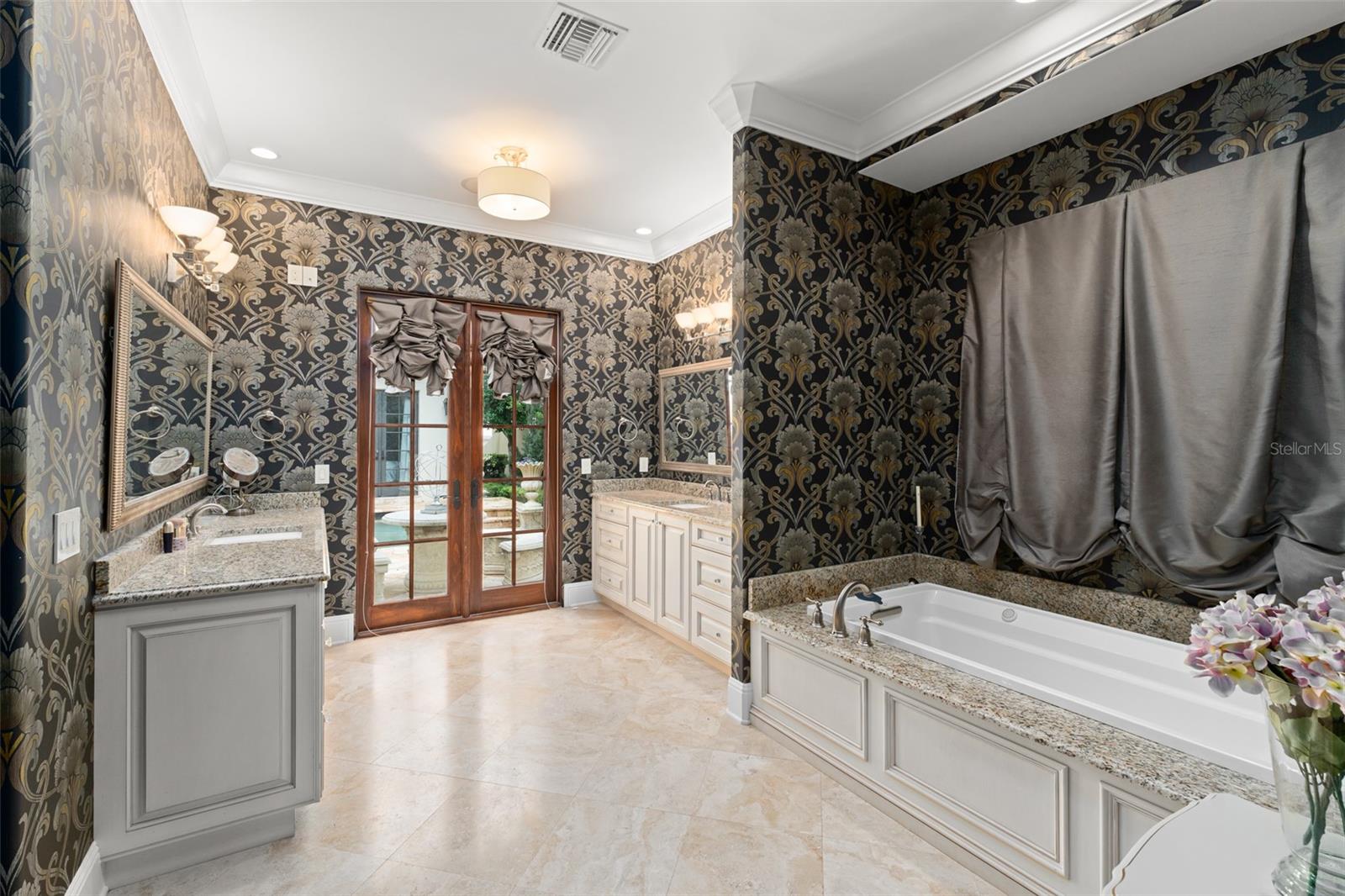 9730 LOUNSBERRY CIR, GOLDEN OAK, FL, 32836