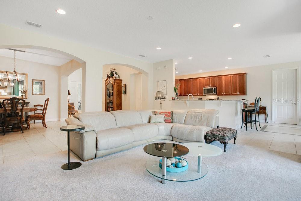 18108 BELLEZZA DR, ORLANDO, FL, 32820