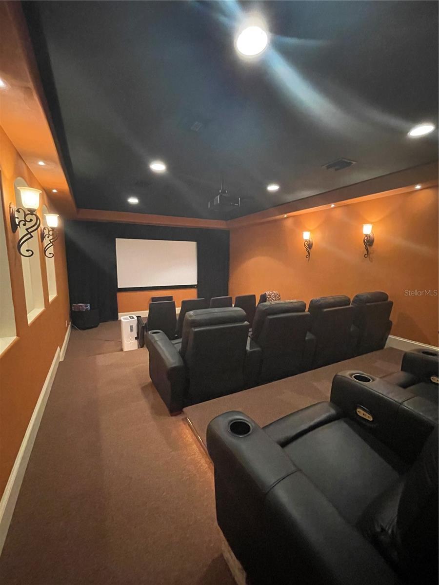 8250 CHERRY LAKE RD, GROVELAND, FL, 34736