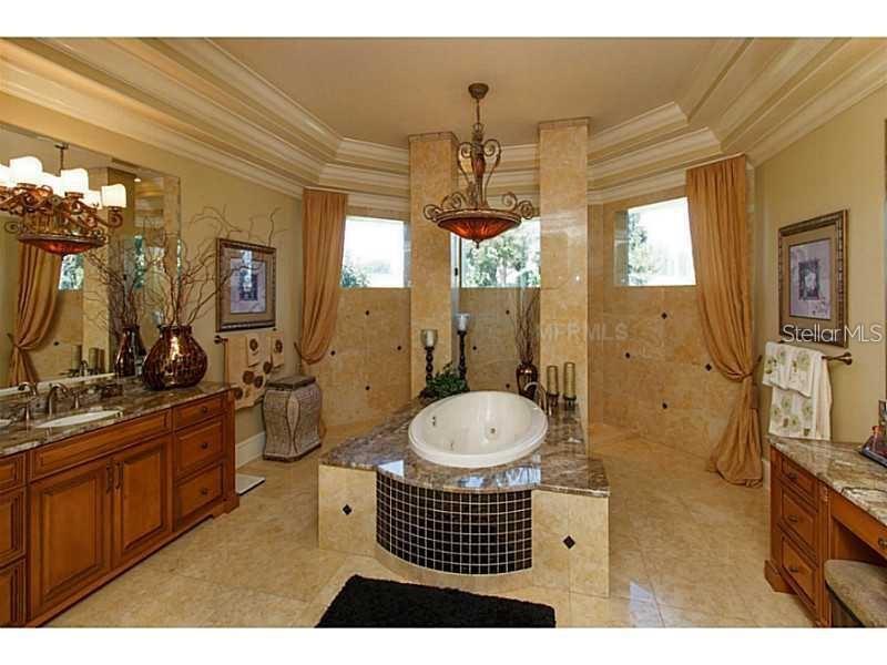 8250 CHERRY LAKE RD, GROVELAND, FL, 34736