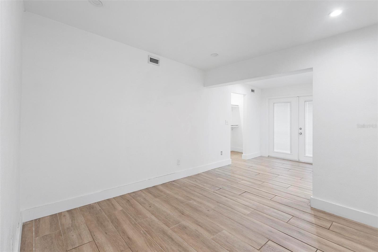 1239 VIRGINIA DR, ORLANDO, FL, 32803