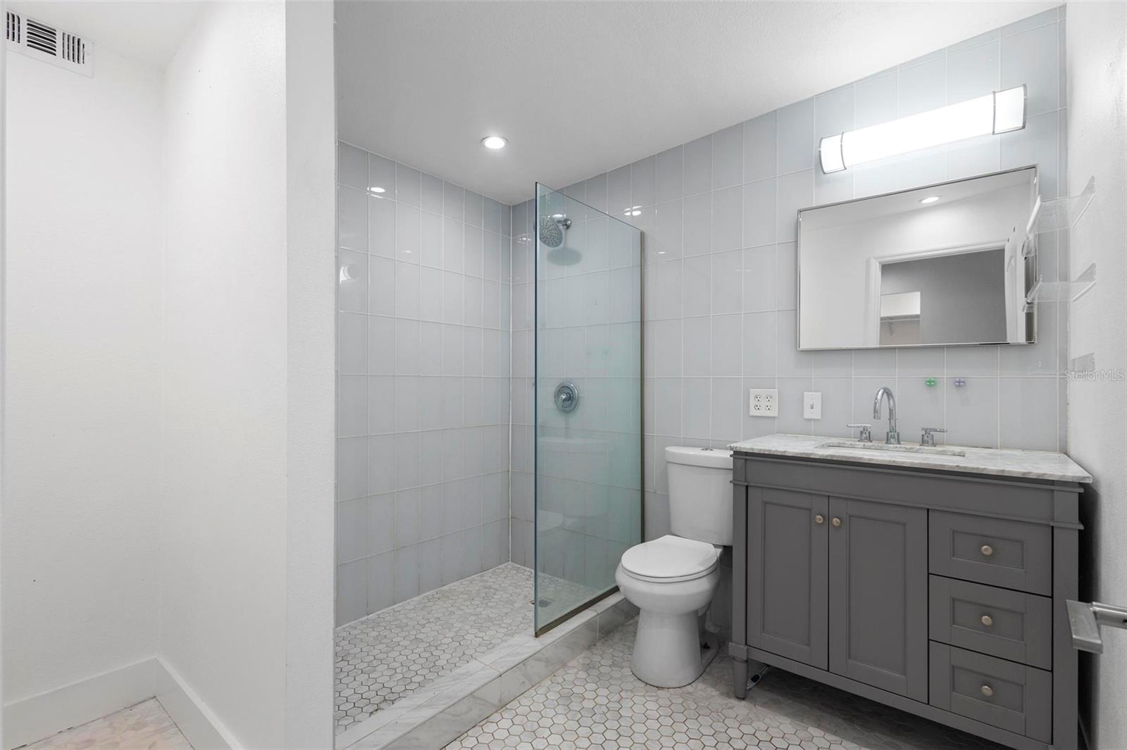 1239 VIRGINIA DR, ORLANDO, FL, 32803