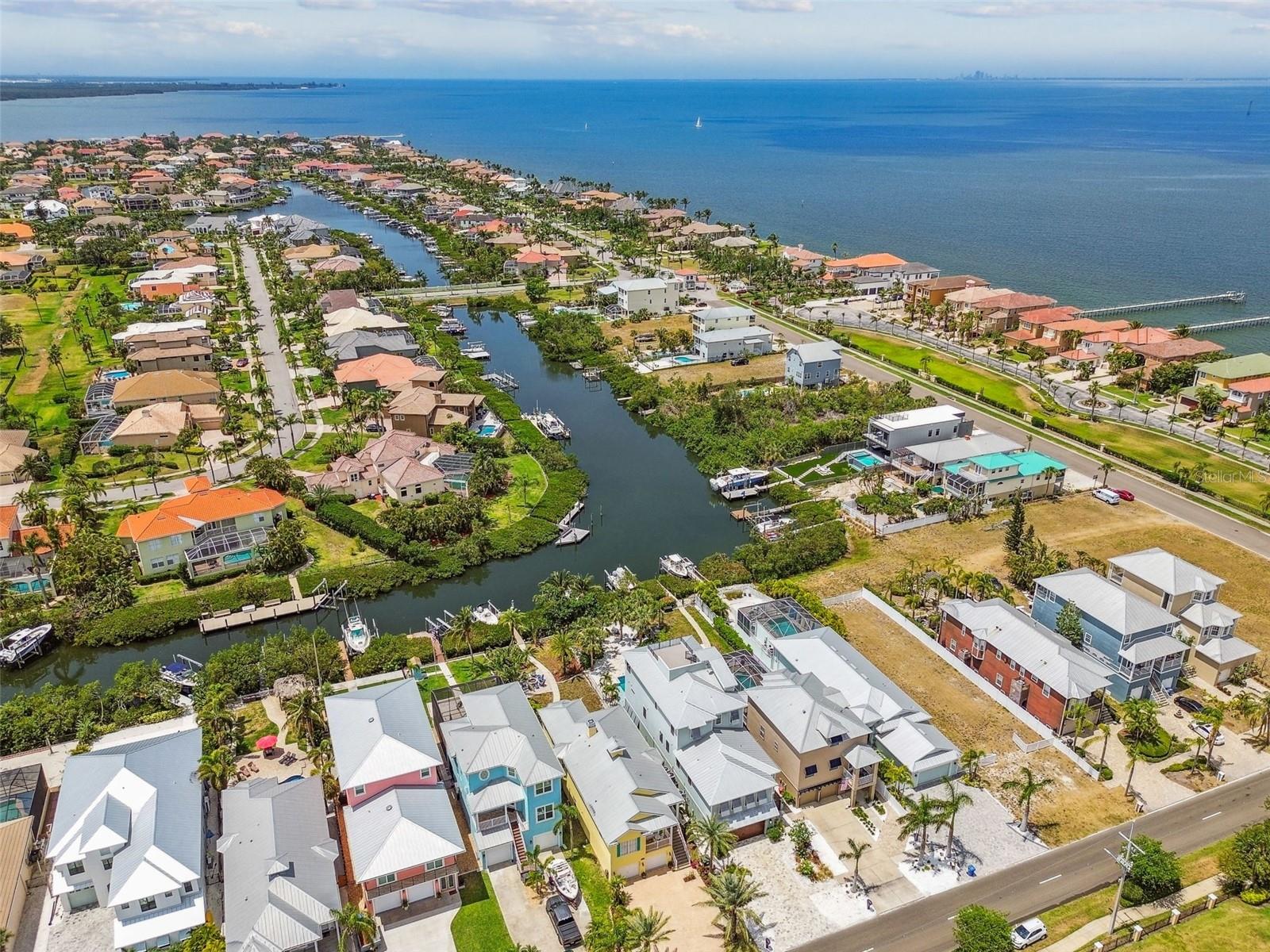 1326 APOLLO BEACH BLVD S, APOLLO BEACH, FL, 33572
