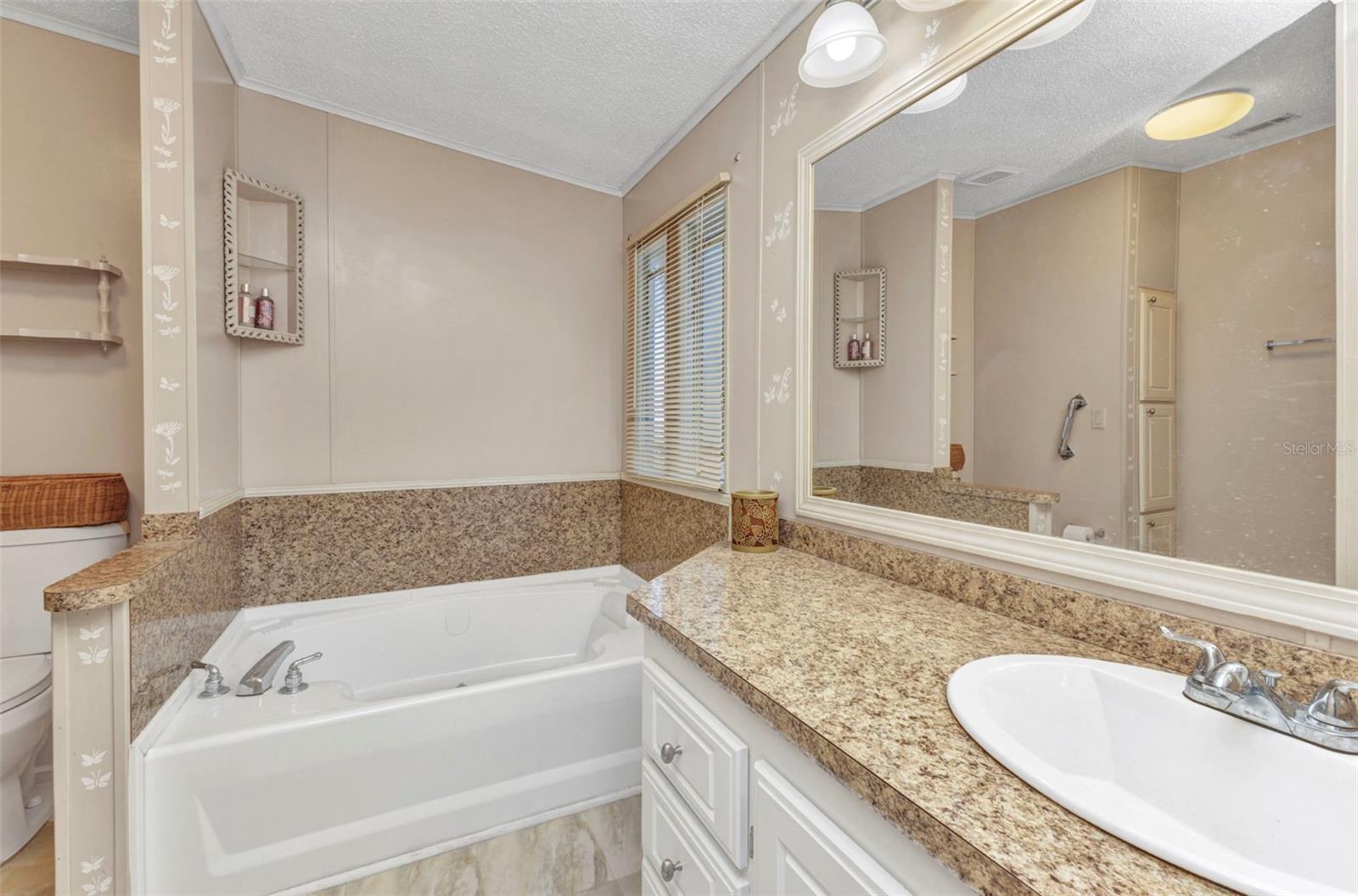 6144 REDWING AVE, ENGLEWOOD, FL, 34224