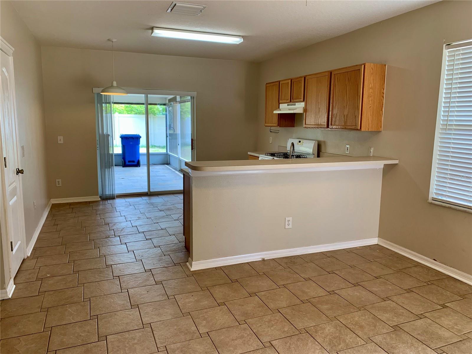 7846 BRISTOL PARK DR, APOLLO BEACH, FL, 33572