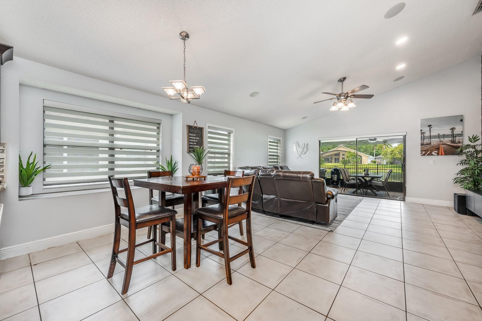 525 HARDWOOD CIR, ORLANDO, FL, 32828