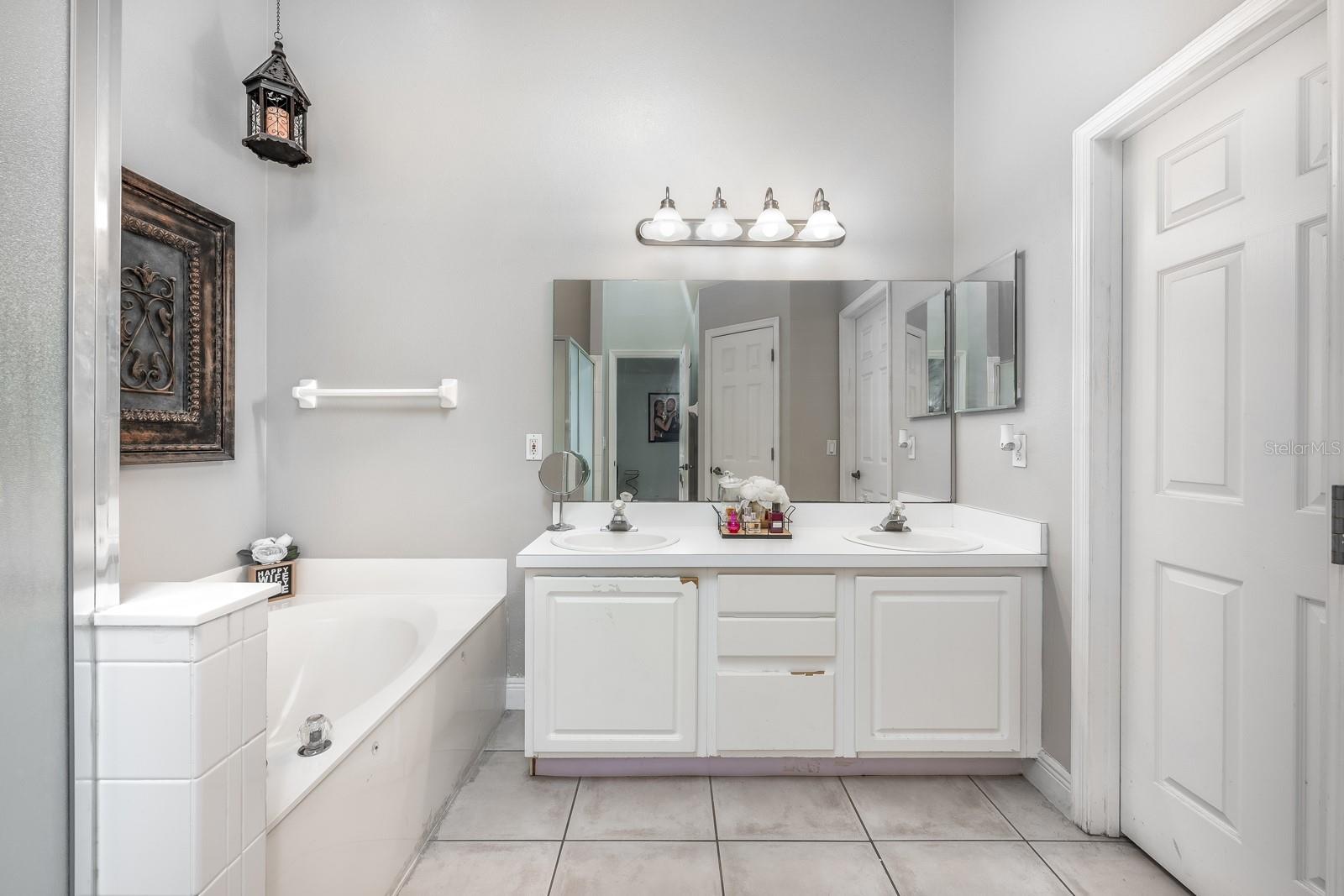 525 HARDWOOD CIR, ORLANDO, FL, 32828