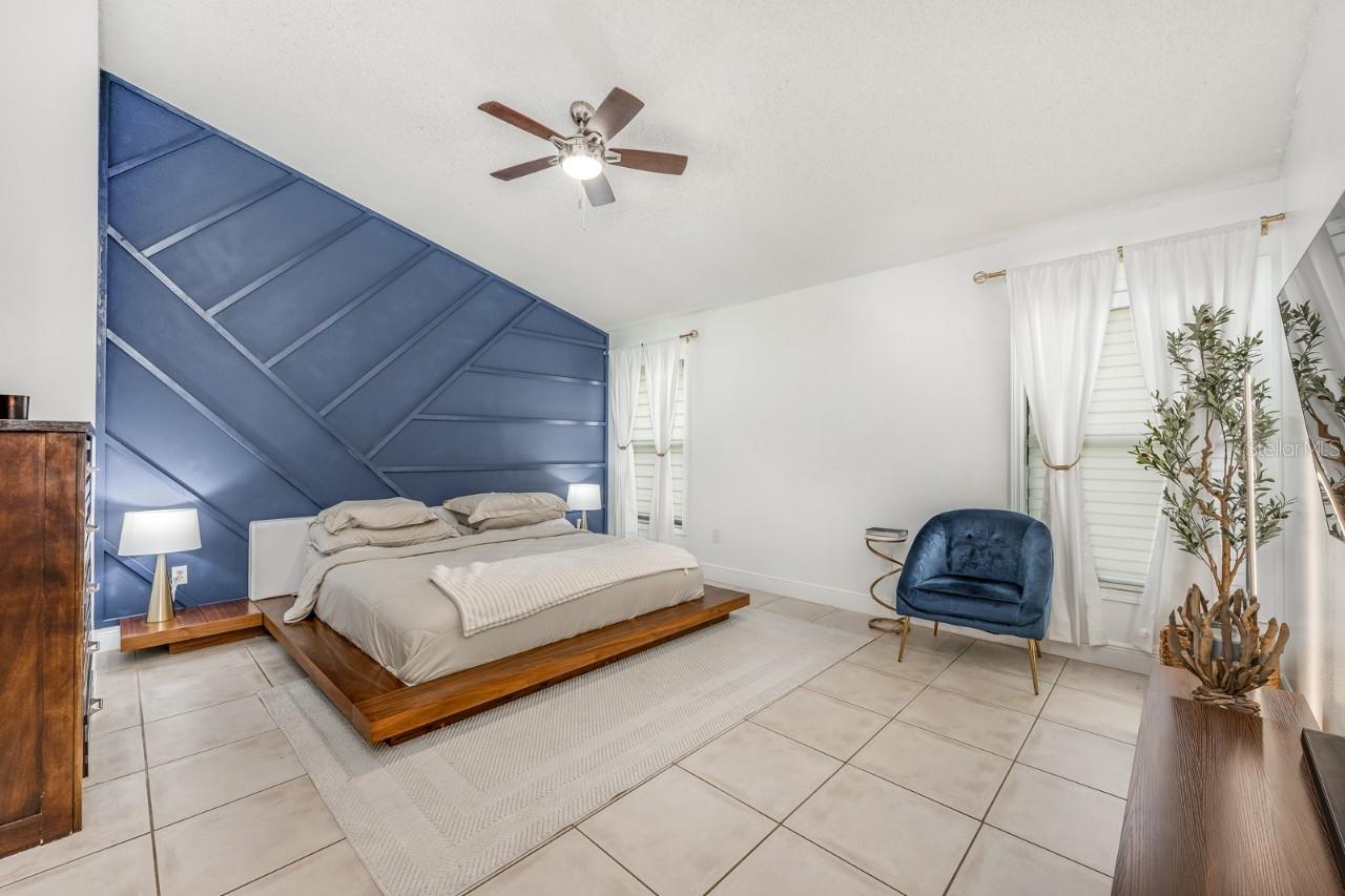 525 HARDWOOD CIR, ORLANDO, FL, 32828