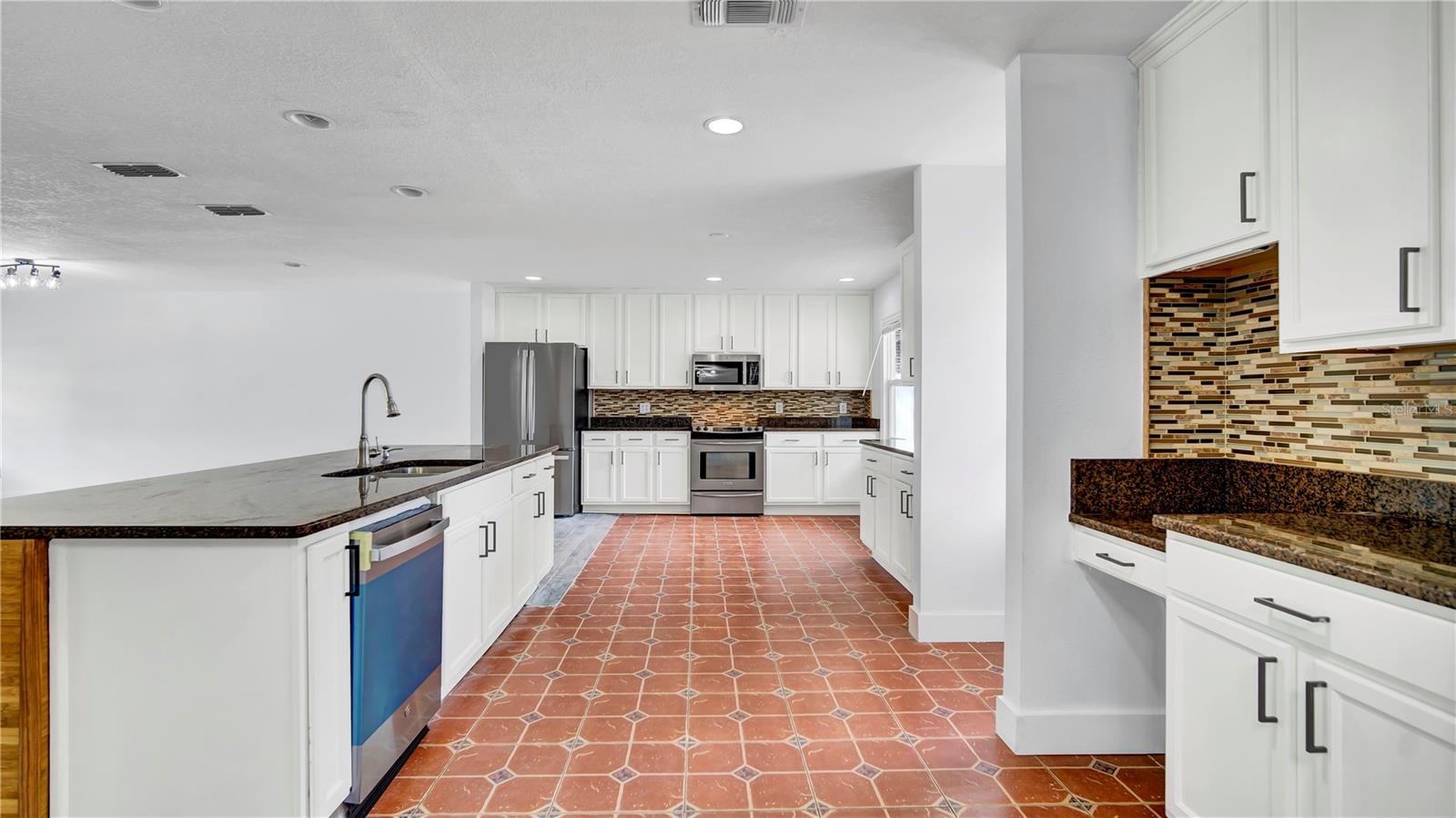 1965 GREENVIEW DR, DELTONA, FL, 32725