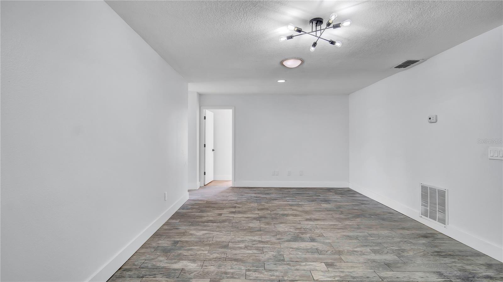 1965 GREENVIEW DR, DELTONA, FL, 32725