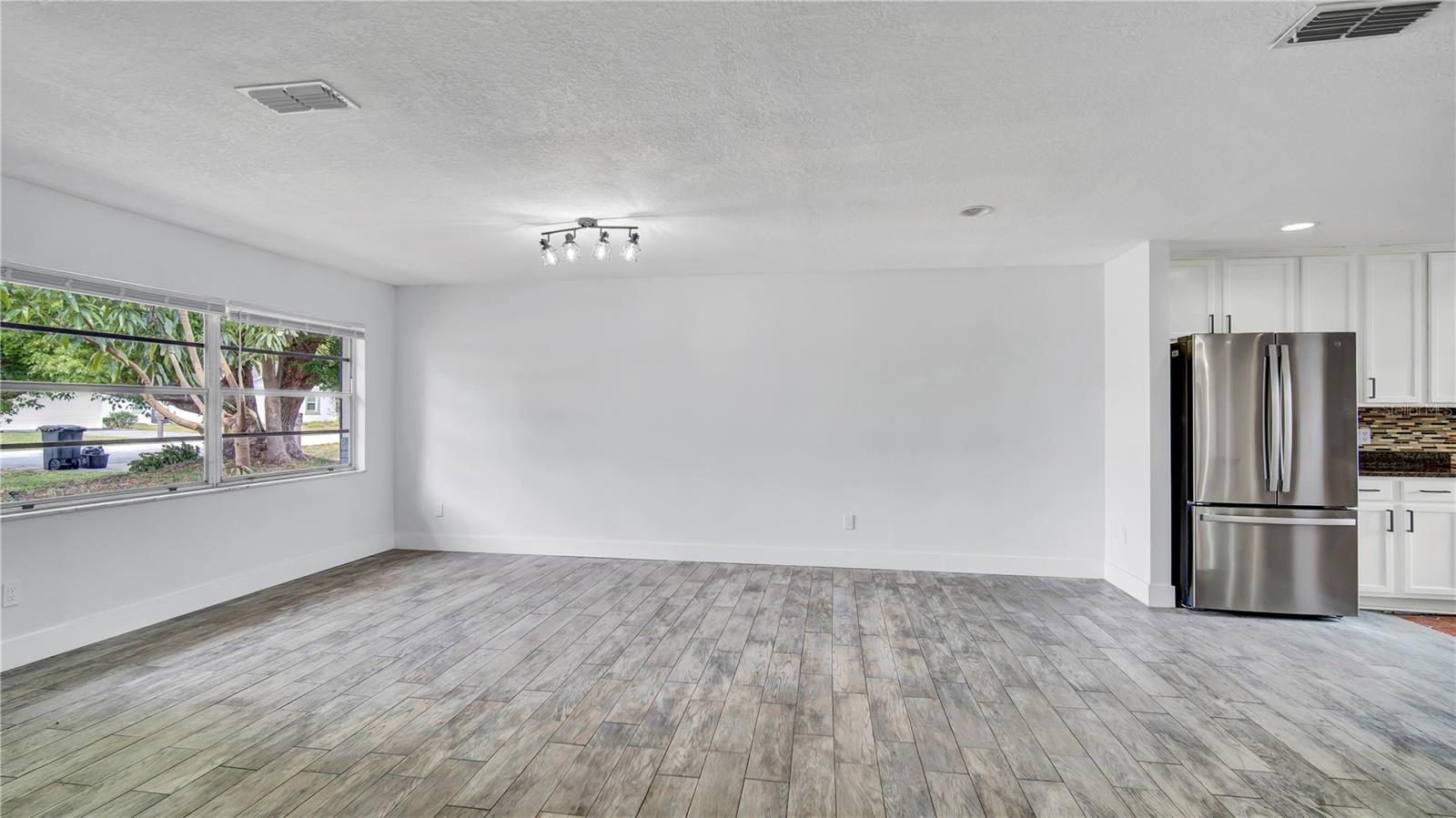 1965 GREENVIEW DR, DELTONA, FL, 32725