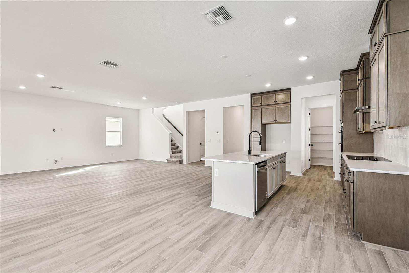 3111 W NASSAU ST, TAMPA, FL, 33607
