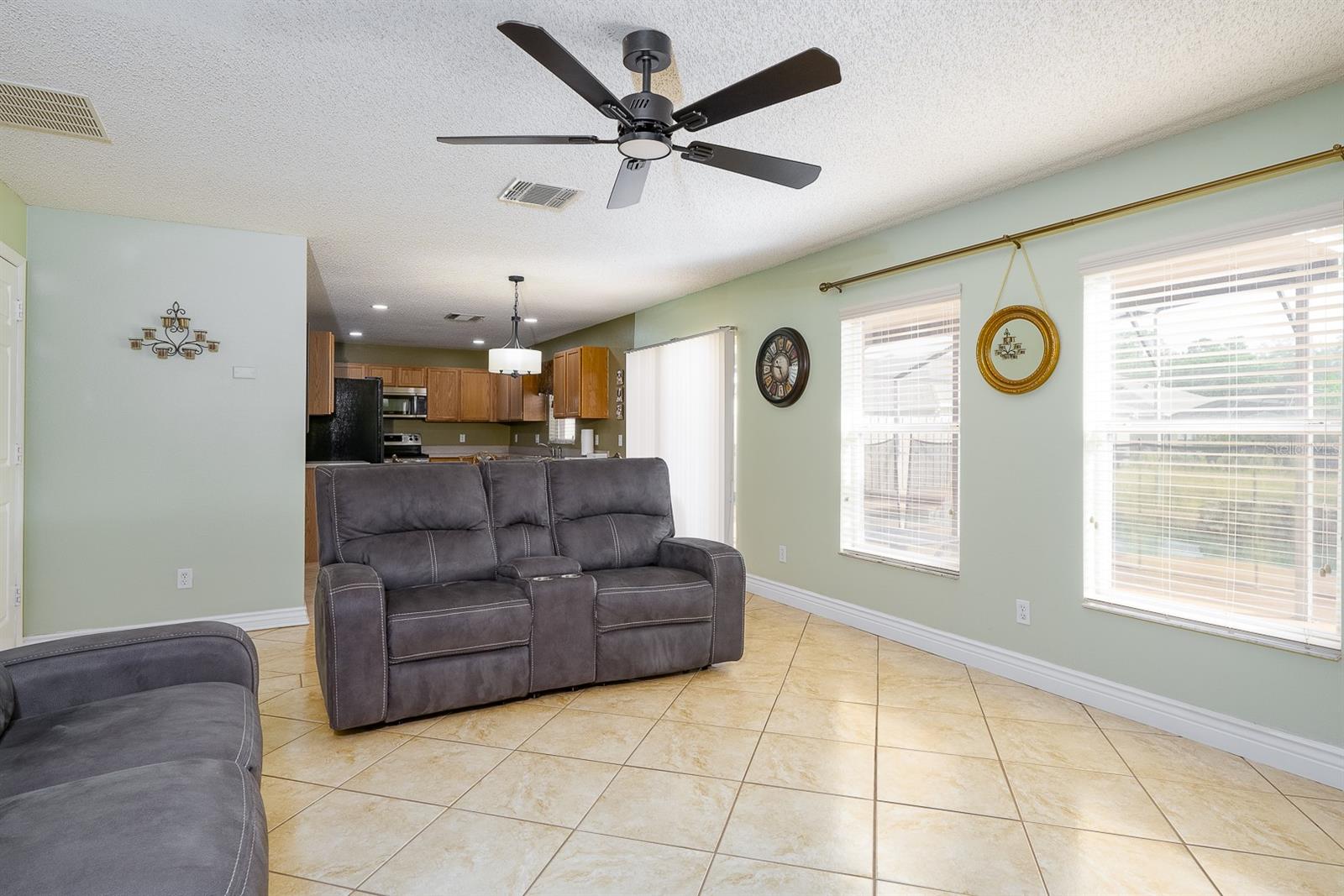 156 BRISTOL FOREST TRL, SANFORD, FL, 32771