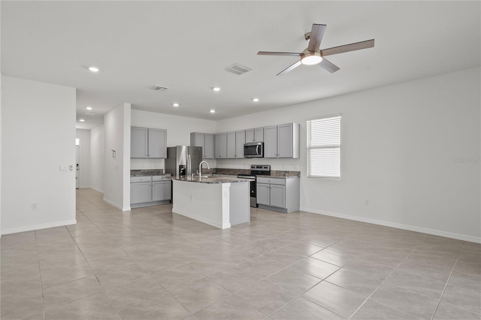 33055 TULIP PETAL LN, WESLEY CHAPEL, FL, 33545