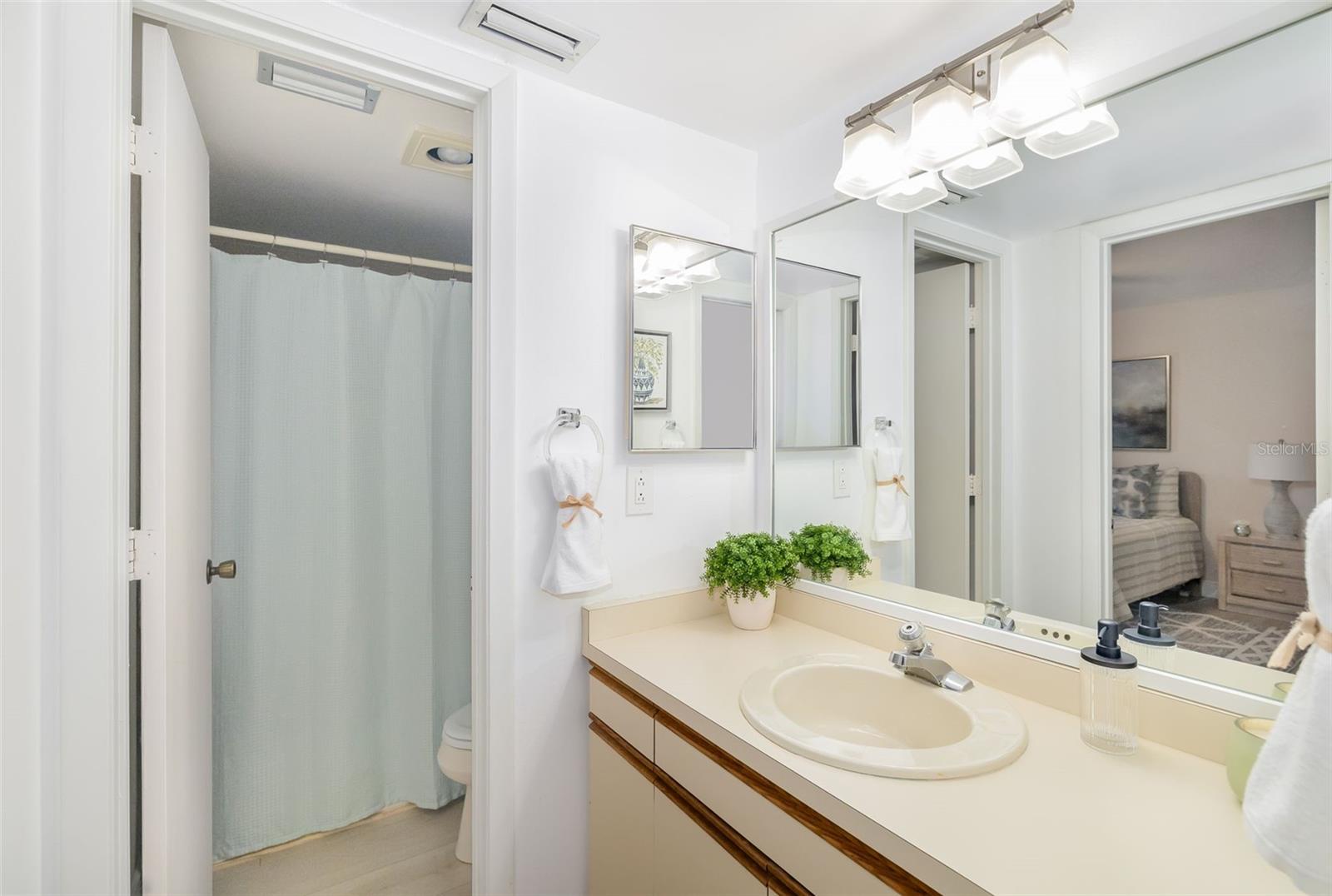 6012 COURTSIDE DR #1, BRADENTON, FL, 34210