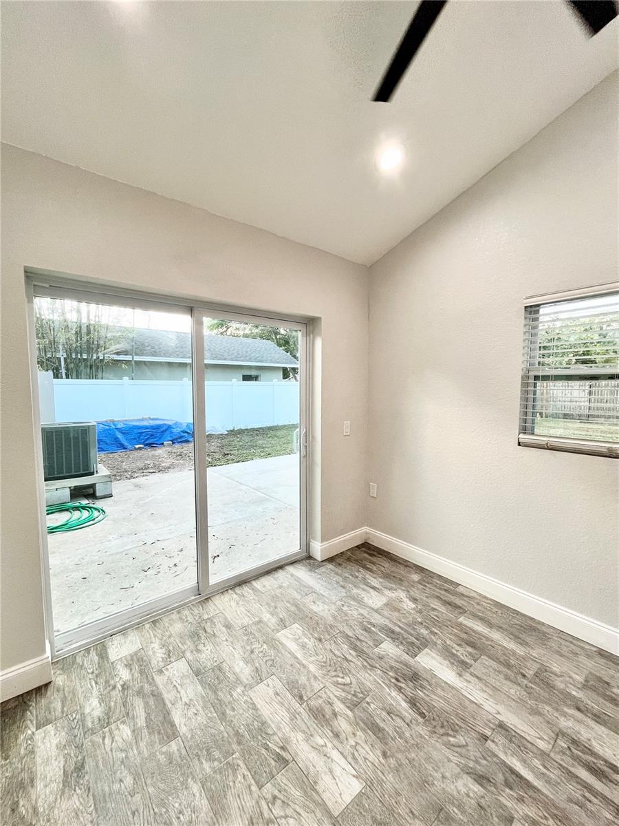 141 41ST AVE NE, ST PETERSBURG, FL, 33703