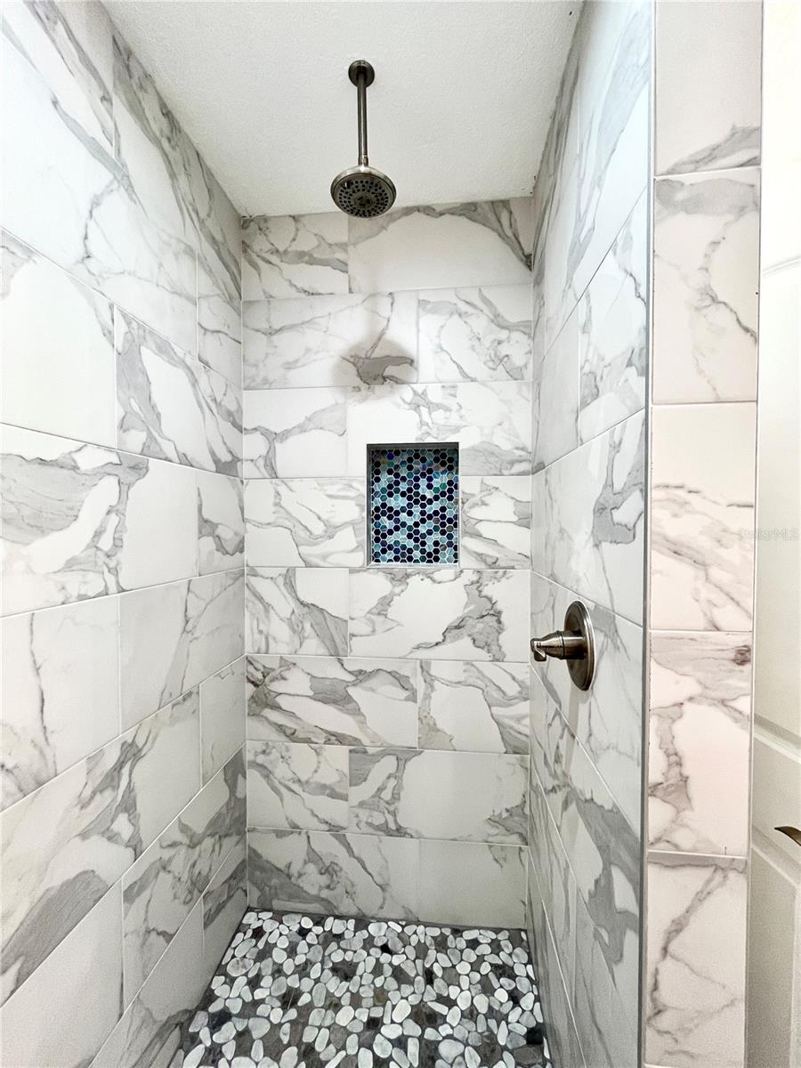 141 41ST AVE NE, ST PETERSBURG, FL, 33703