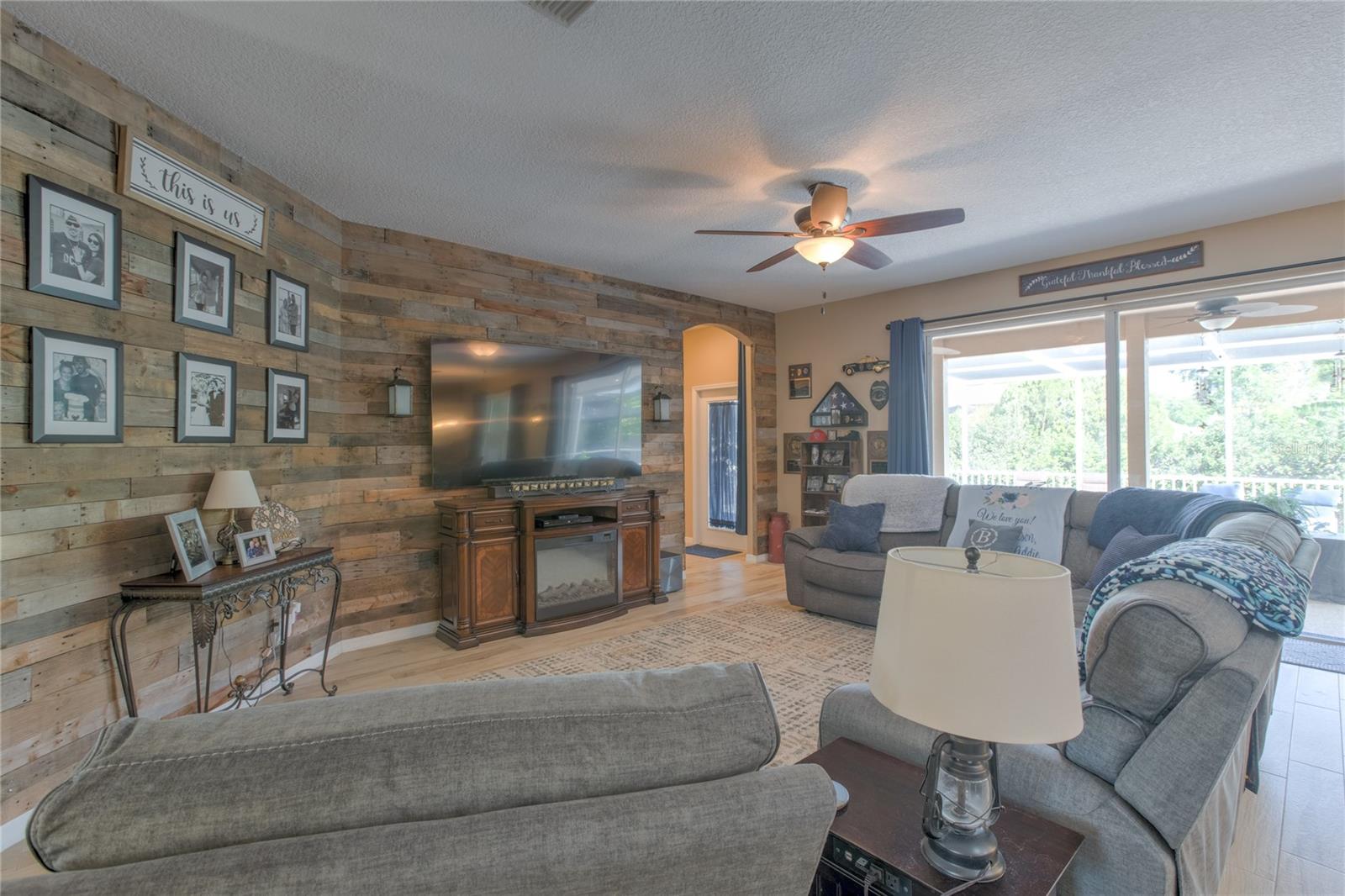 269 ENGLENOOK DR, DEBARY, FL, 32713