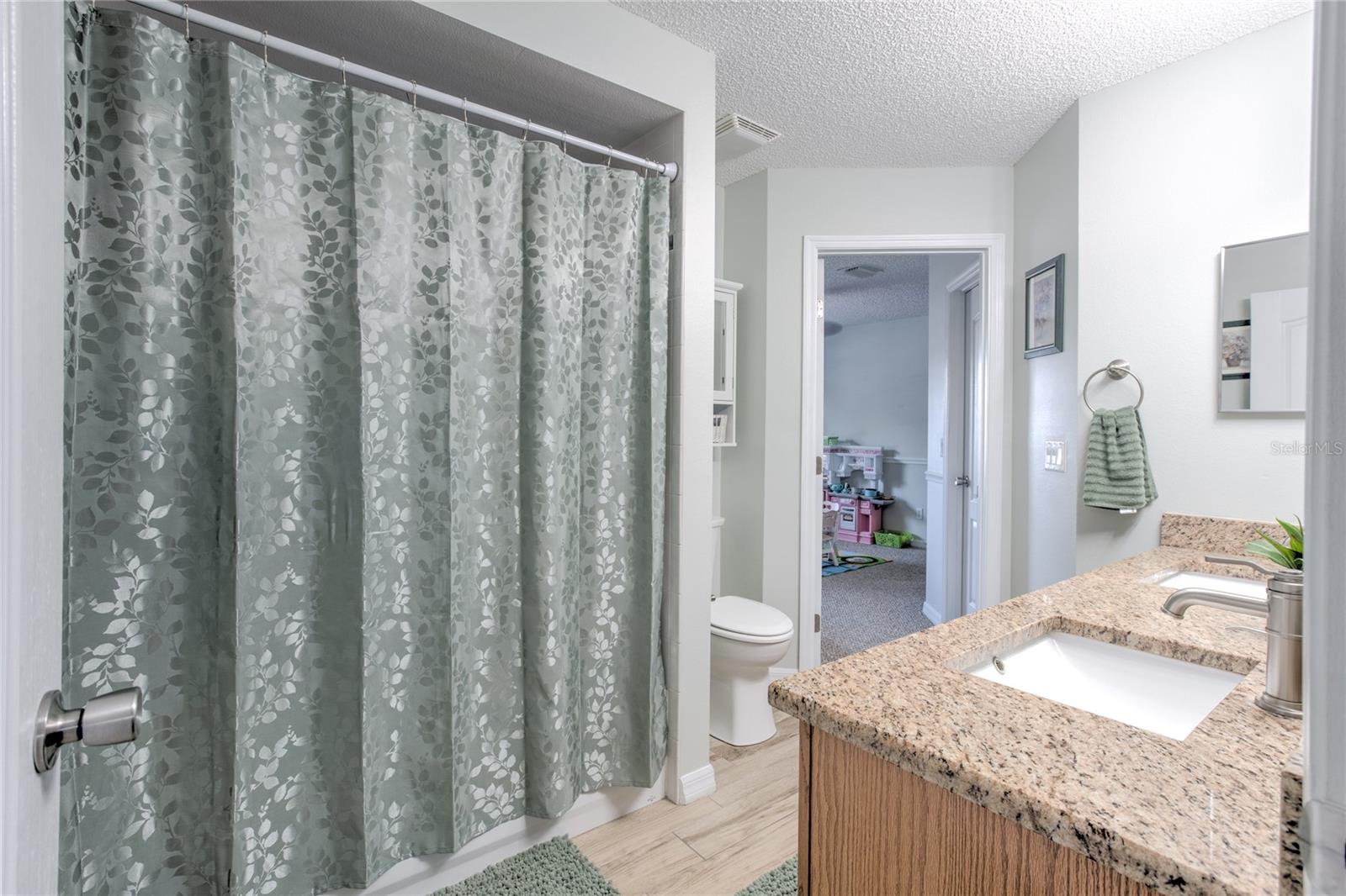 269 ENGLENOOK DR, DEBARY, FL, 32713