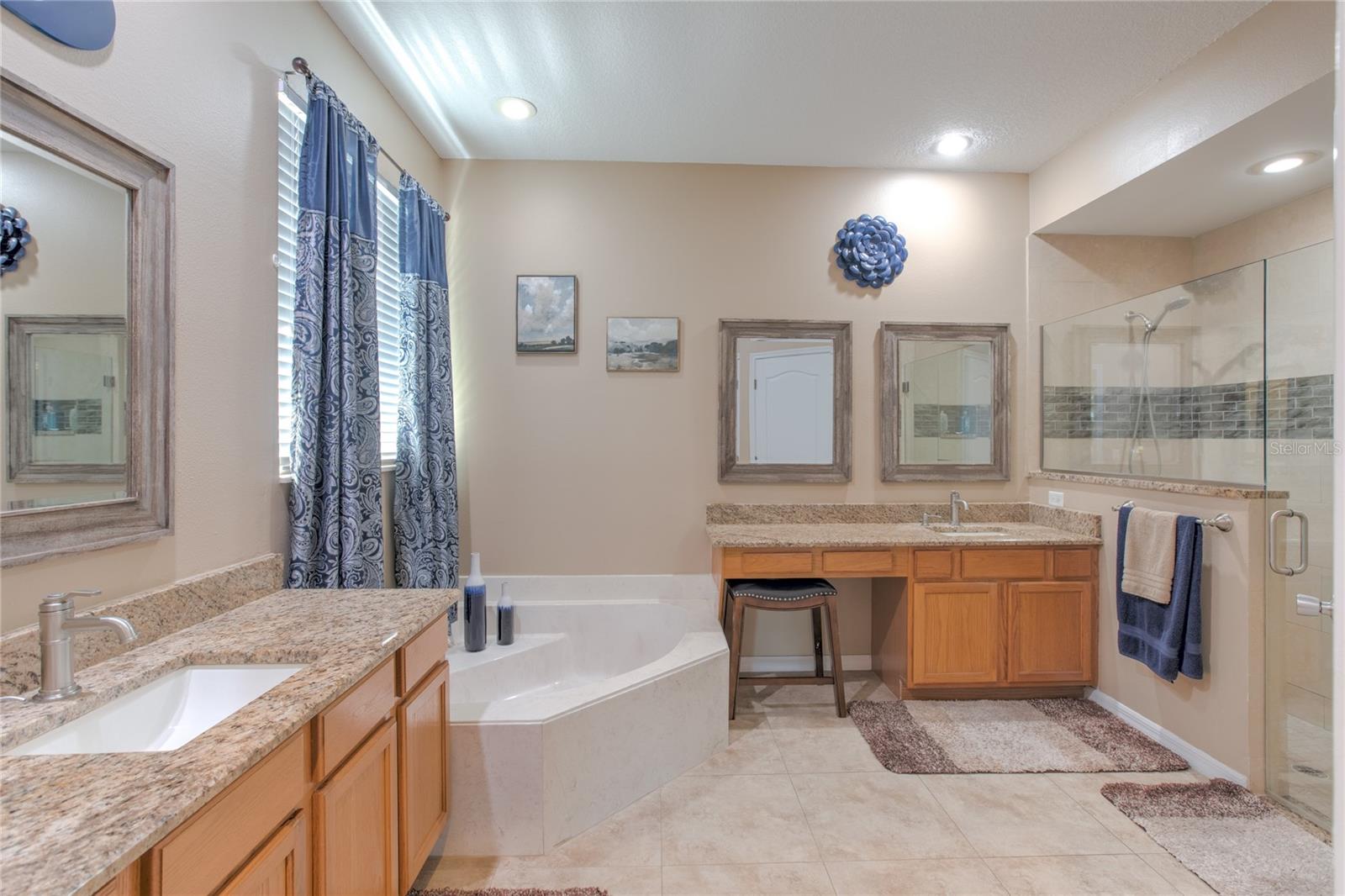 269 ENGLENOOK DR, DEBARY, FL, 32713