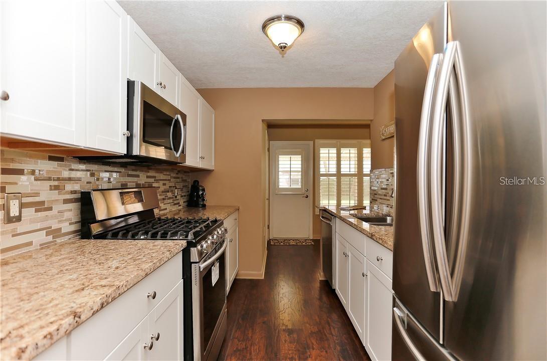 5521 80TH ST N #110, ST PETERSBURG, FL, 33709