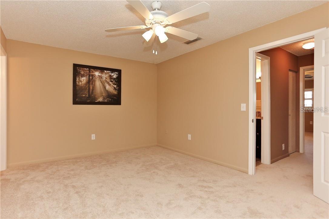 5521 80TH ST N #110, ST PETERSBURG, FL, 33709