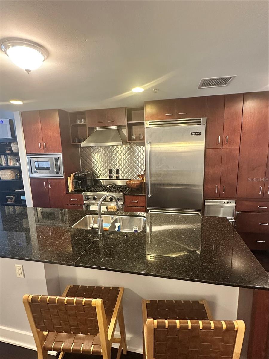 1120 E KENNEDY BLVD #512, TAMPA, FL, 33602