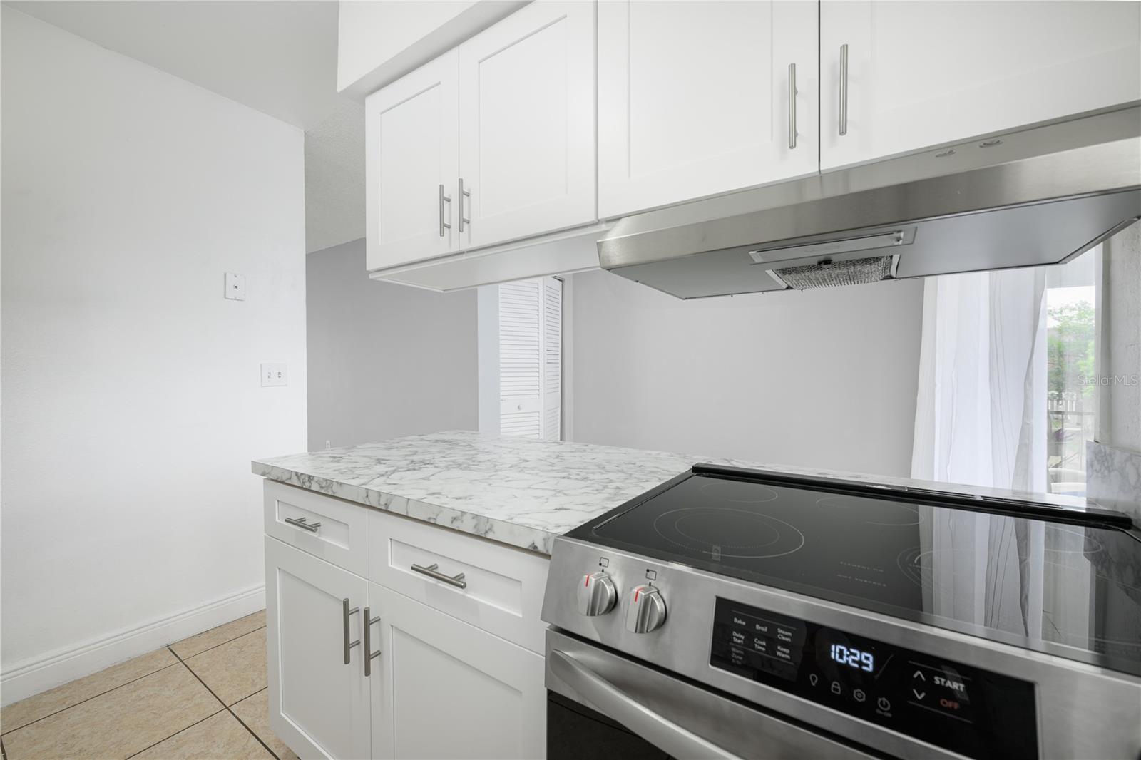 5325 CURRY FORD RD #G202, ORLANDO, FL, 32812