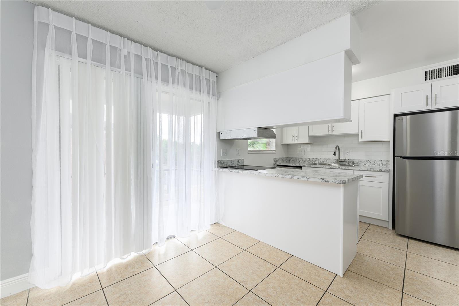 5325 CURRY FORD RD #G202, ORLANDO, FL, 32812