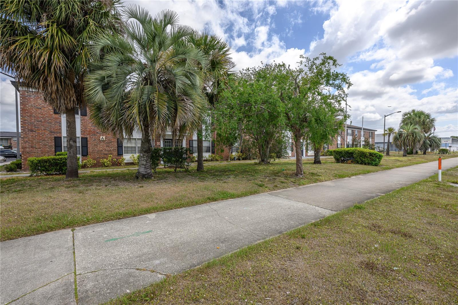 5325 CURRY FORD RD #G202, ORLANDO, FL, 32812