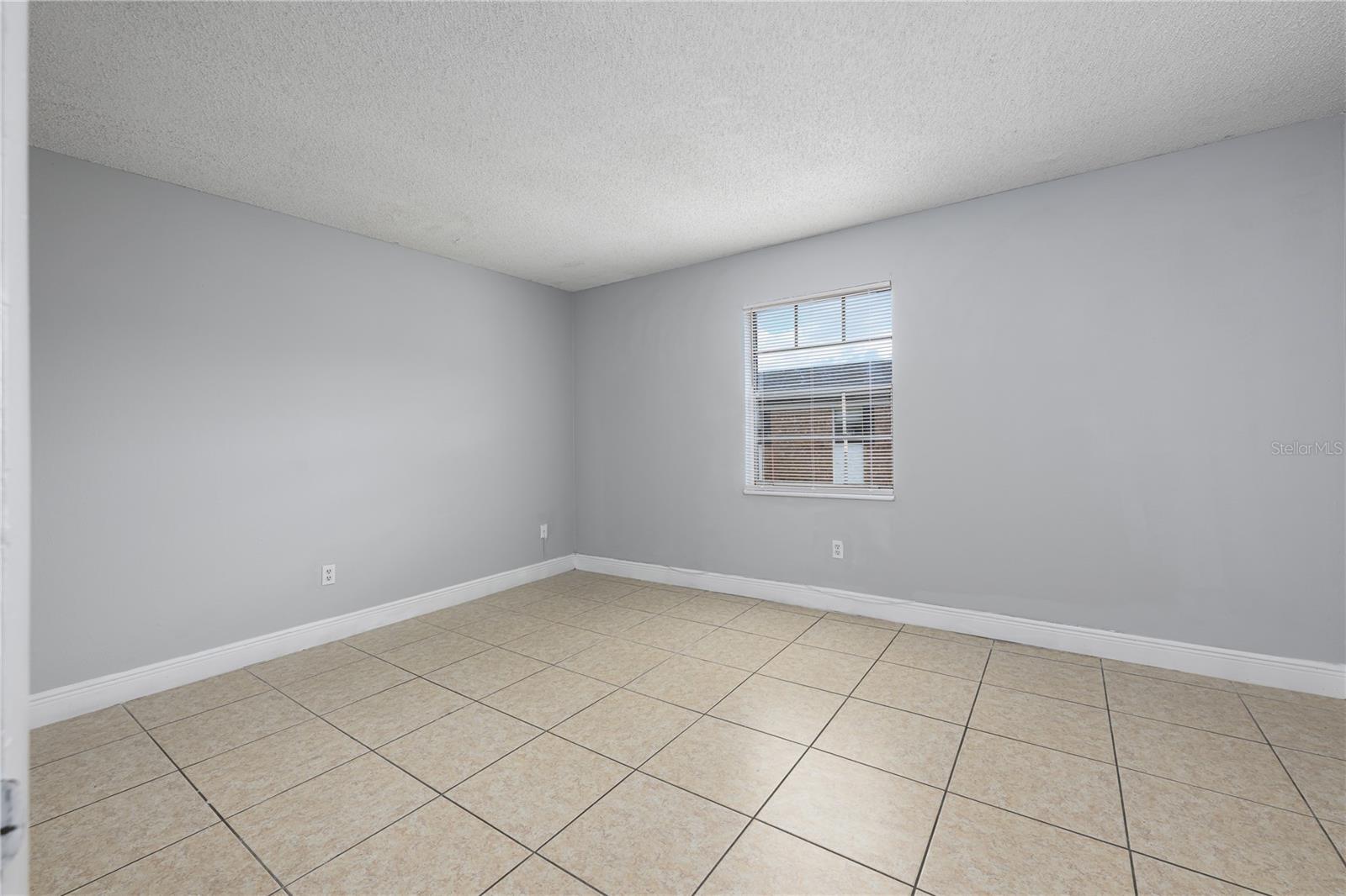 5325 CURRY FORD RD #G202, ORLANDO, FL, 32812