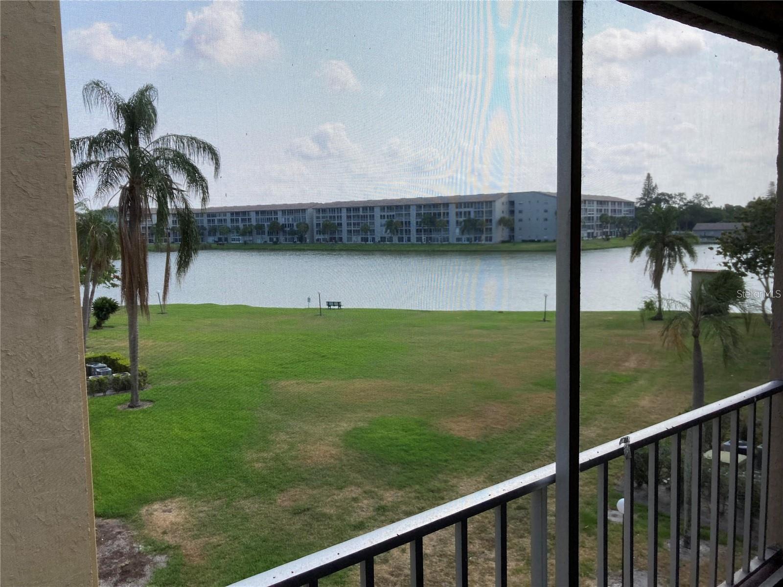 3905 LAKE BAYSHORE DR #301, BRADENTON, FL, 34205