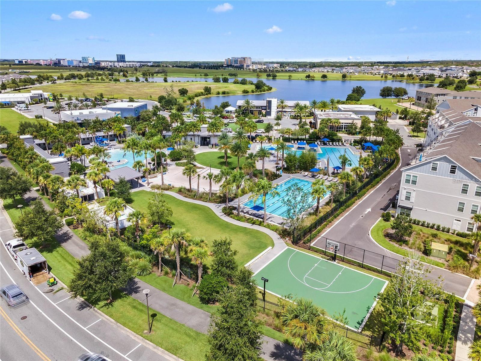 8679 LAUREATE BLVD, ORLANDO, FL, 32827