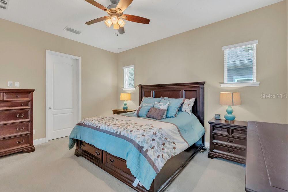 8679 LAUREATE BLVD, ORLANDO, FL, 32827