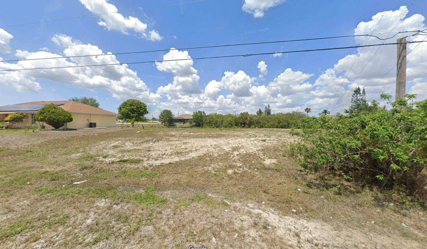 335 NE 19TH TER, CAPE CORAL, FL, 33909