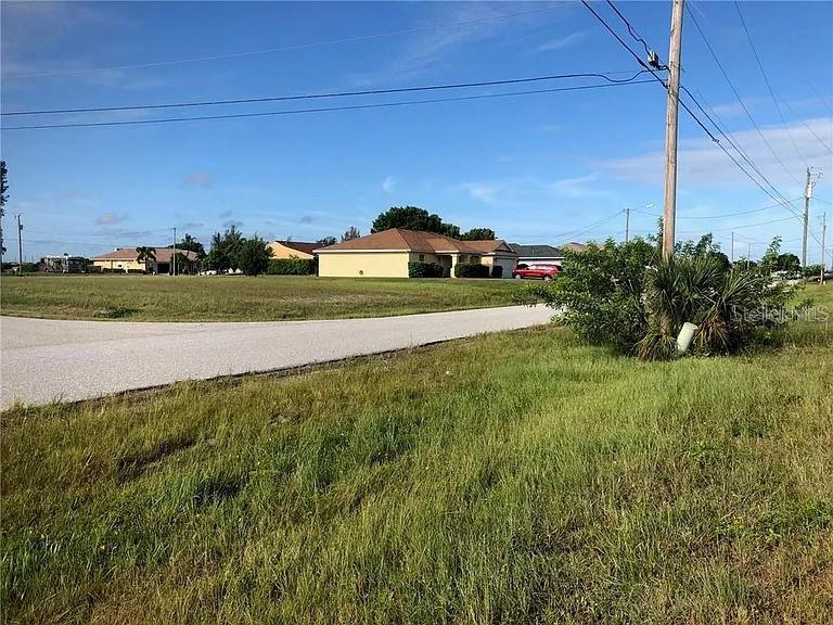 339 NE 19TH TER, CAPE CORAL, FL, 33909