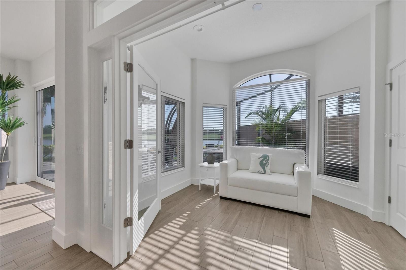 7317 REGINA ROYALE BLVD #20, SARASOTA, FL, 34238