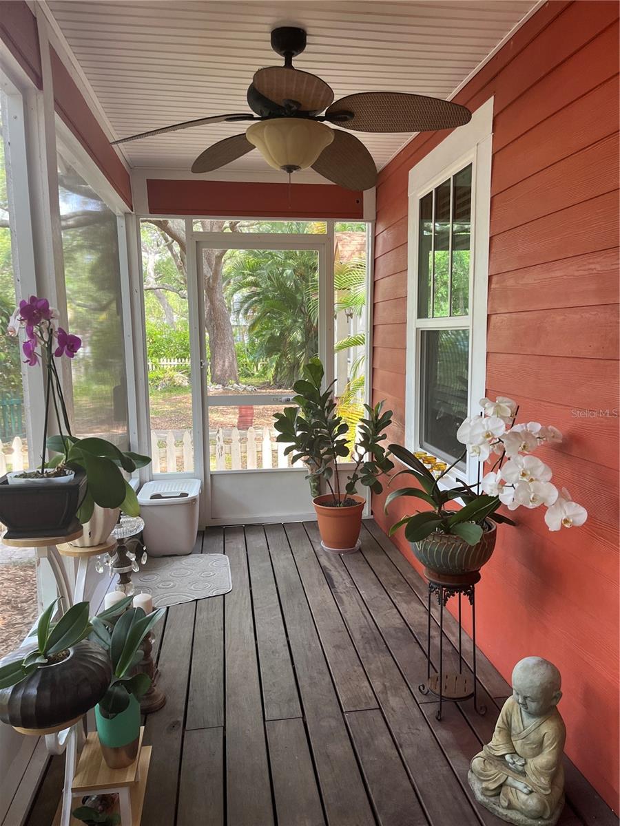 840 9TH AVE S, ST PETERSBURG, FL, 33701