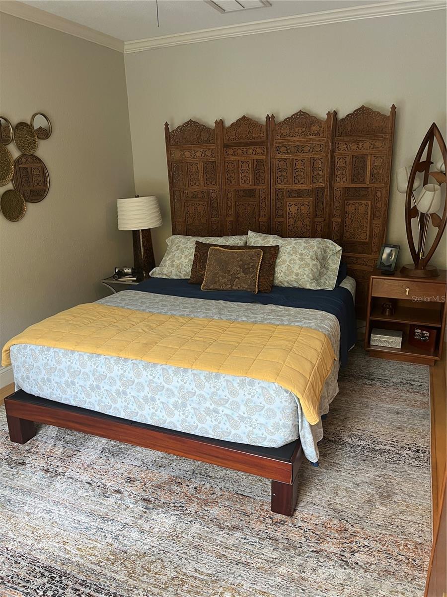 840 9TH AVE S, ST PETERSBURG, FL, 33701