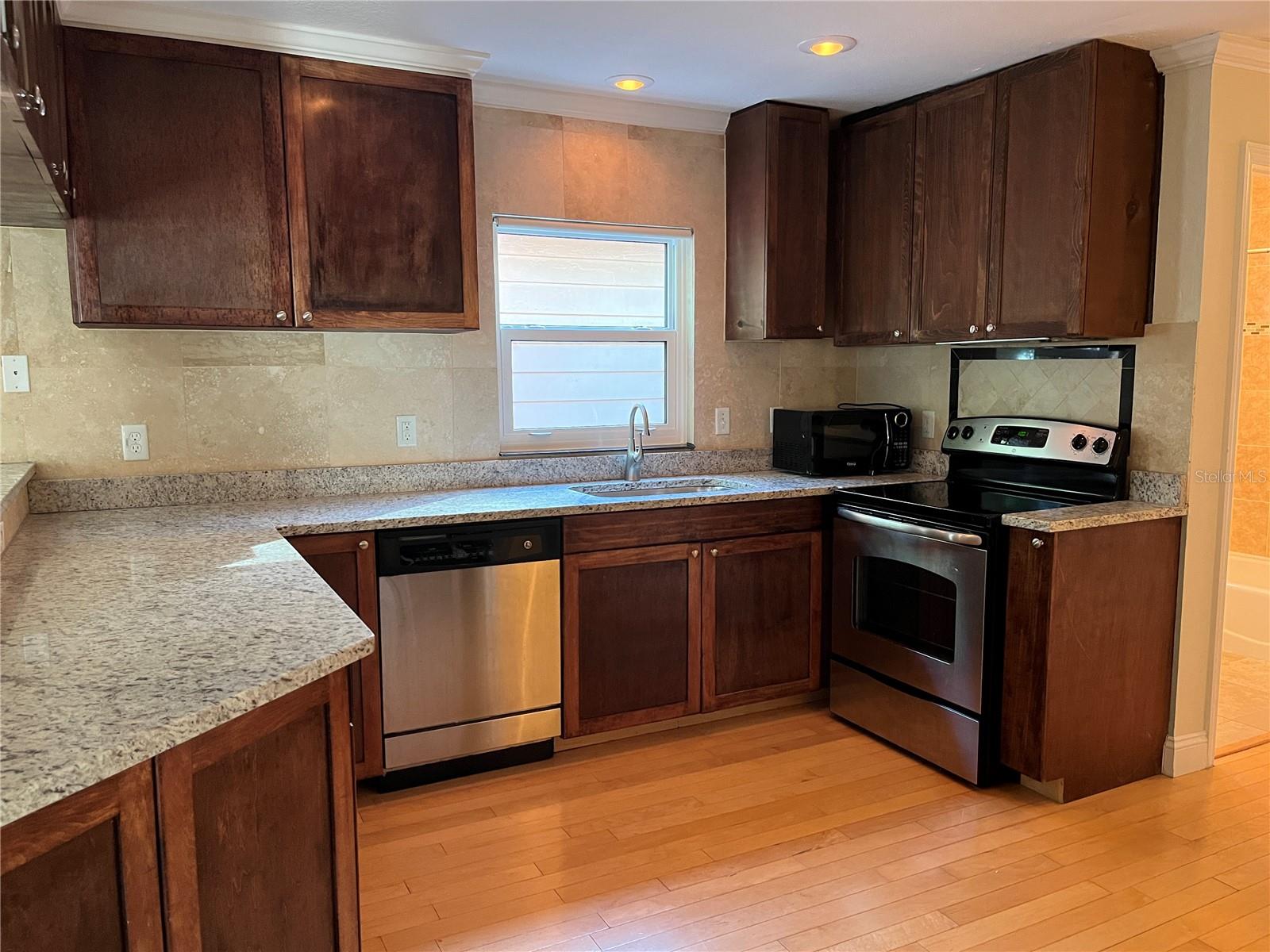 840 9TH AVE S, ST PETERSBURG, FL, 33701