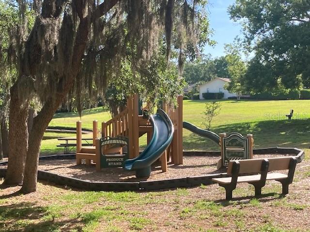 1050 WEXFORD LEAS BLVD, PALM HARBOR, FL, 34683