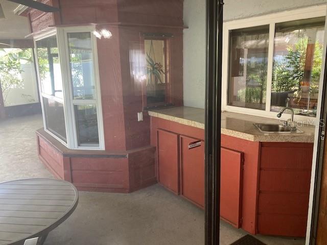 1050 WEXFORD LEAS BLVD, PALM HARBOR, FL, 34683